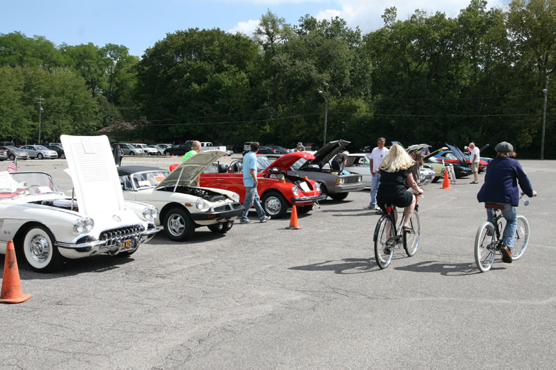 Random Rippling - Car show