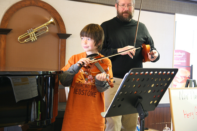 Random Rippling - Music recital at McDonald's