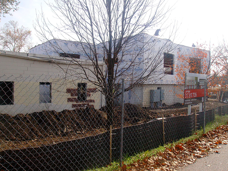 Frog's Random Rippling - Rockdale Building construction