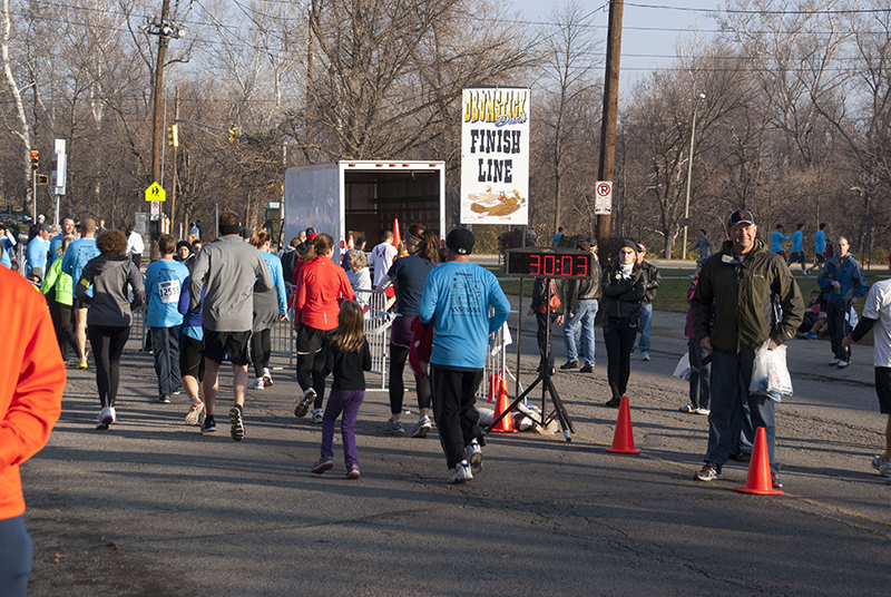 Annual Drumstick Dash fills Village for Wheeler Mission