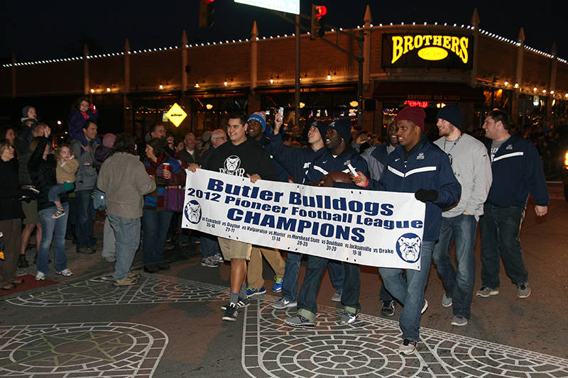 Butler Bulldogs marching down Broad Ripple Avenue