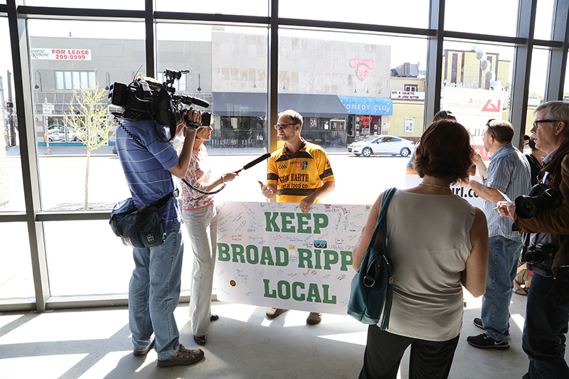 Random Rippling - Garage ribbon cutting