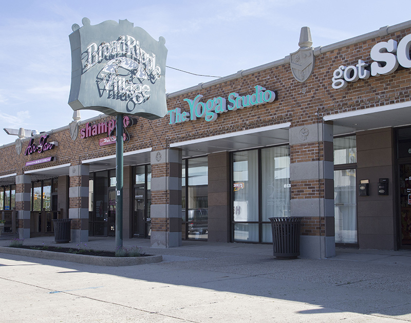 Random Rippling - Yoga Studio