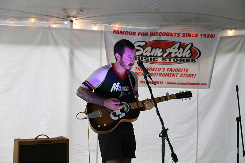 Dolfish on Otter Stage
