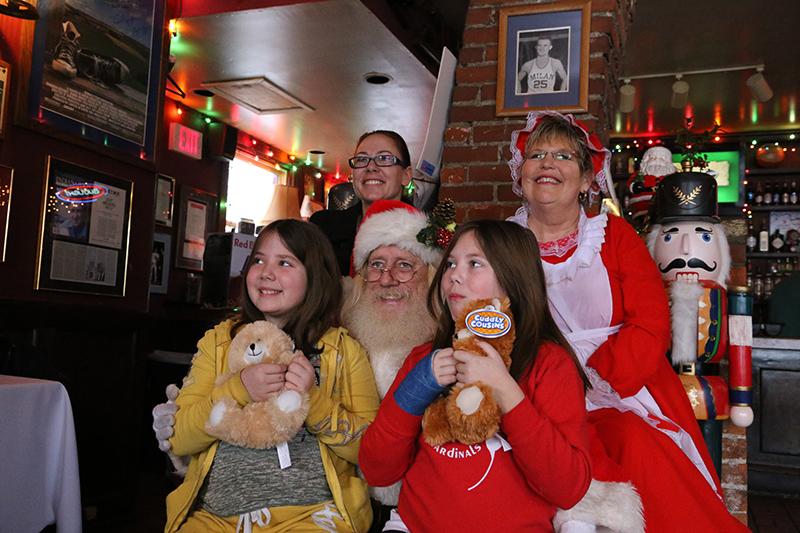Random Rippling - Breakfast with Santa