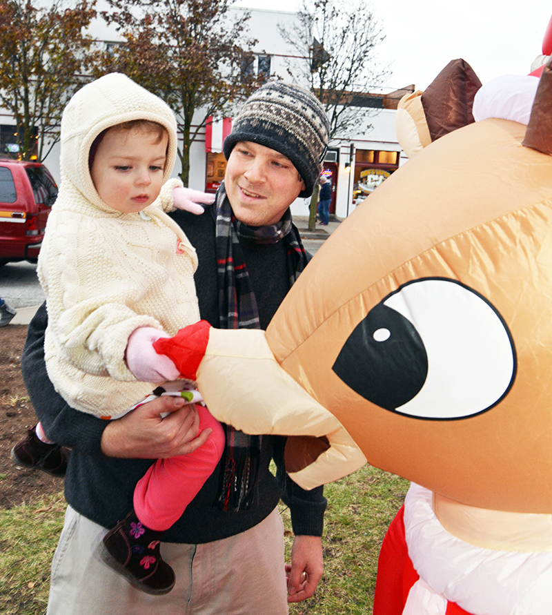 Broad Ripple <i>Lights up!</i> 