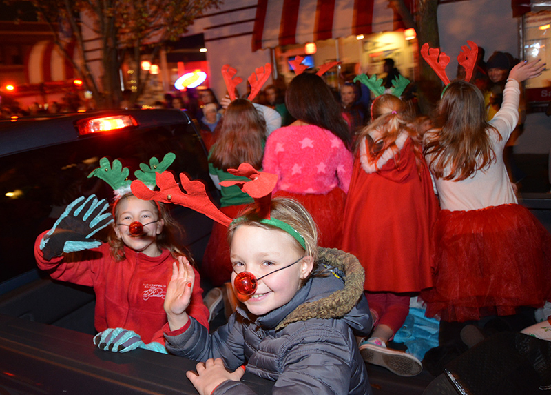 Broad Ripple <i>Lights up!</i> 