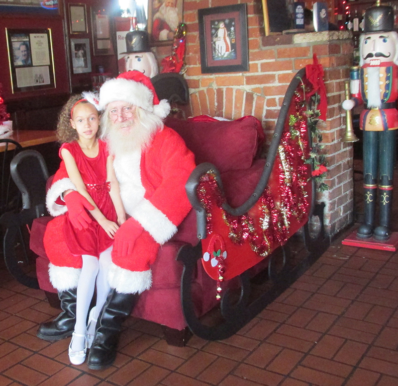 Frog's Random Rippling - Breakfast With Santa 