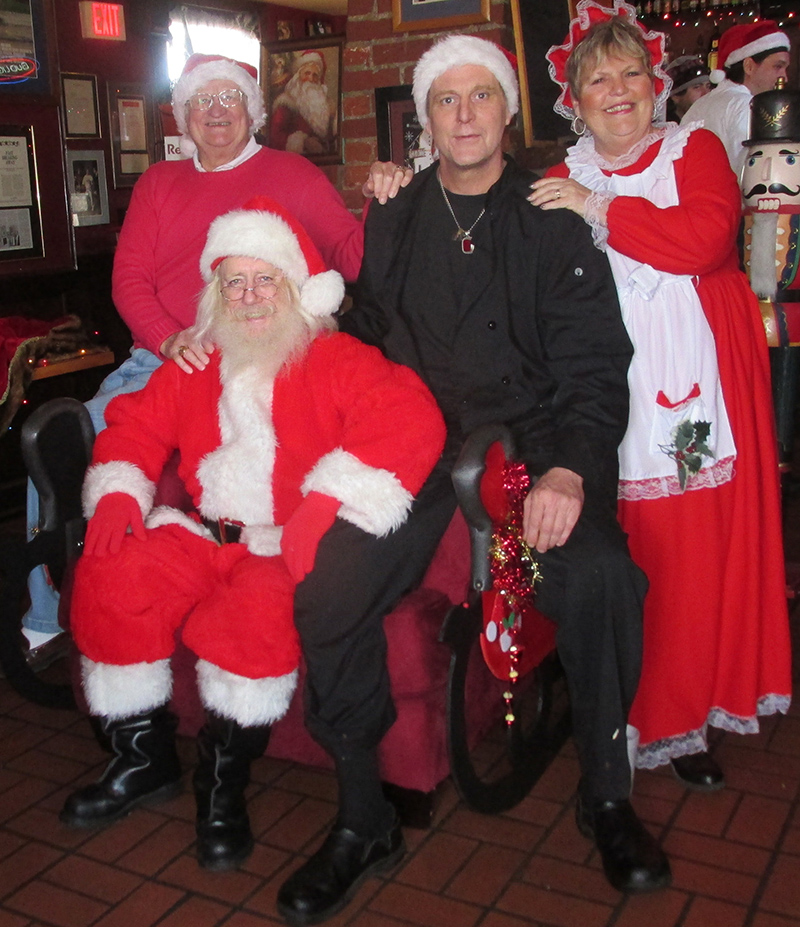 Frog's Random Rippling - Breakfast With Santa 