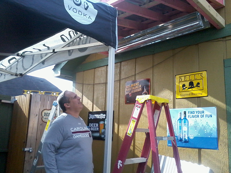 Frog's Random Rippling - Connor's Pub installing outdoor heaters