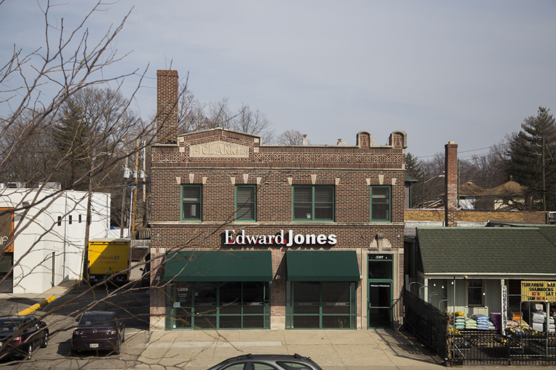 Random Rippling - Edward Jones at 52nd