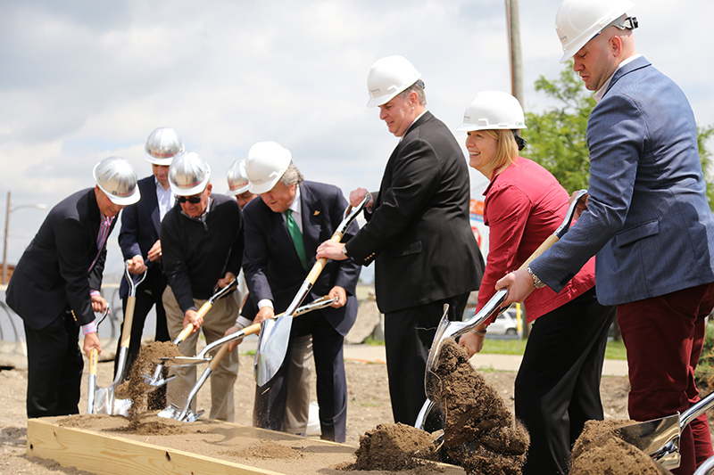 Random Rippling - Fresh Thyme Farmers Market groundbreaking