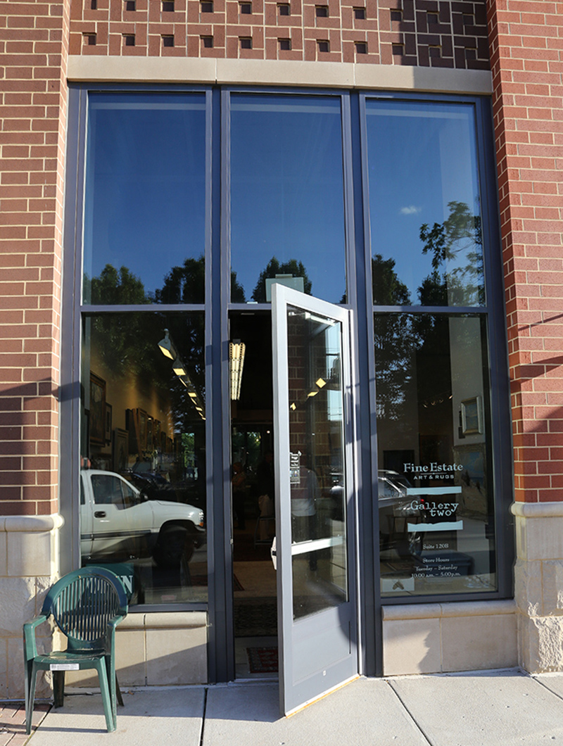 Random Rippling - Fine Estate Art & Rug moves