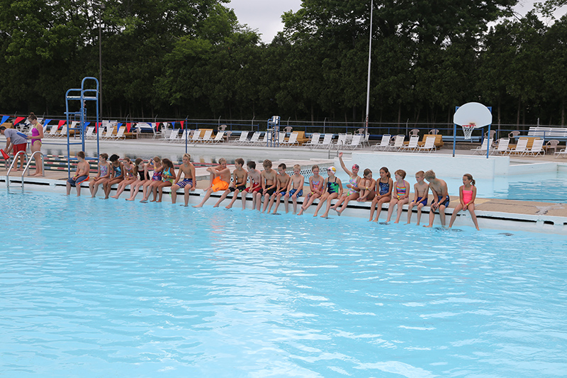 Random Rippling - World's Largest Swim Lesson