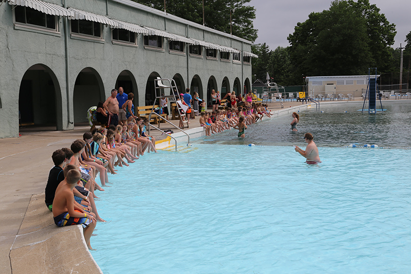 Random Rippling - World's Largest Swim Lesson