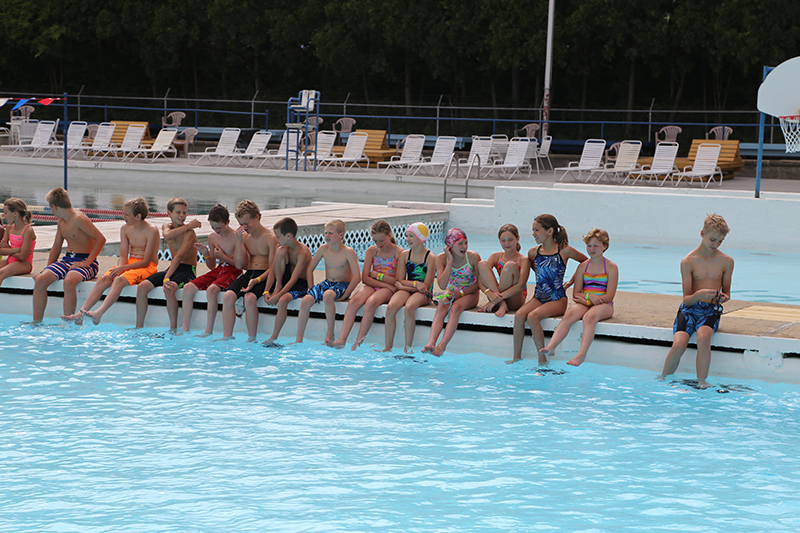 Random Rippling - World's Largest Swim Lesson