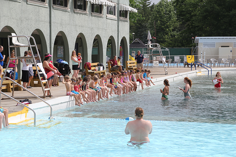 Random Rippling - World's Largest Swim Lesson