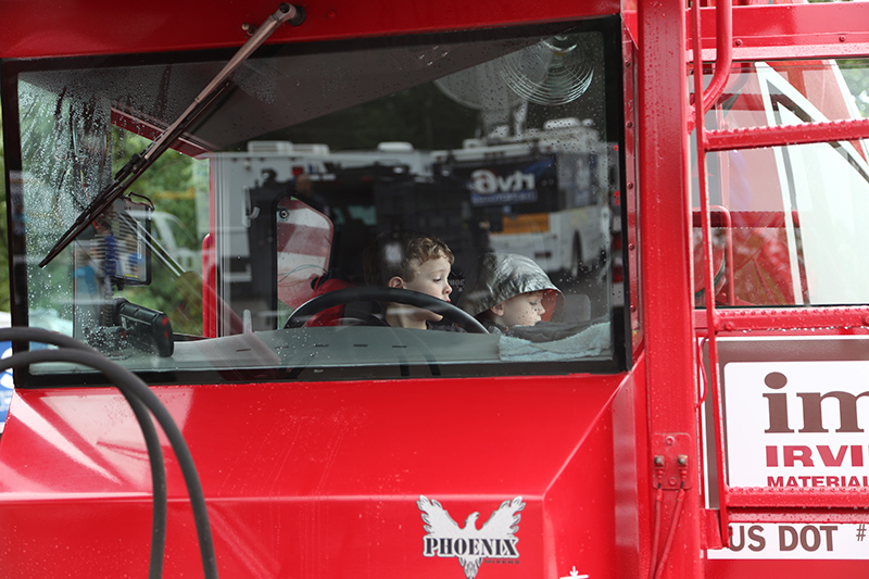 Random Rippling - Touch a Truck