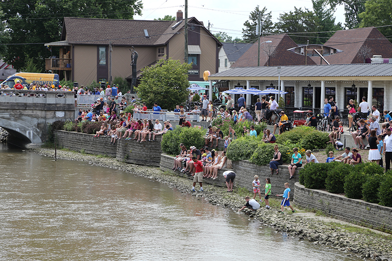 DUCK RACE 2015