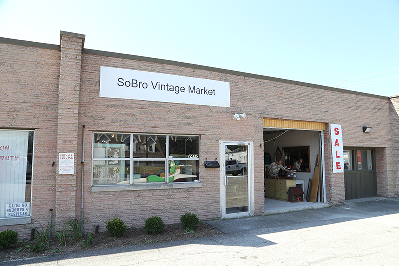 Random Rippling - SoBro Vintage Market moves