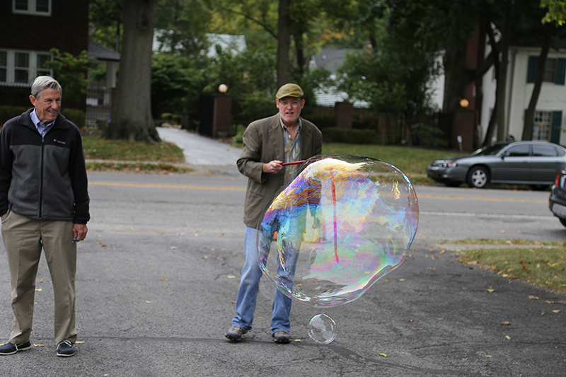 giant bubbles