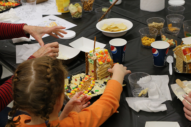 Random Rippling - Gingerbread Haunted Houses