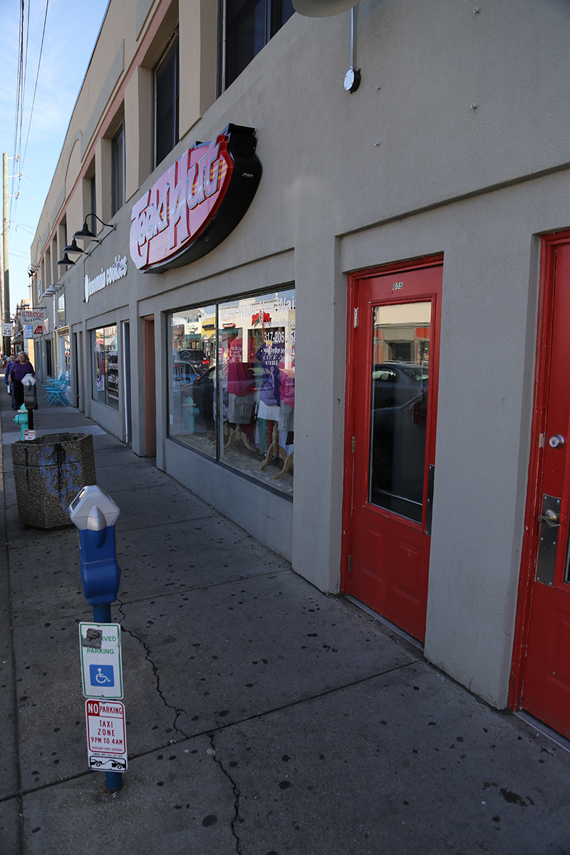 One of the three ADA meters mis-tagged as taxi zone.