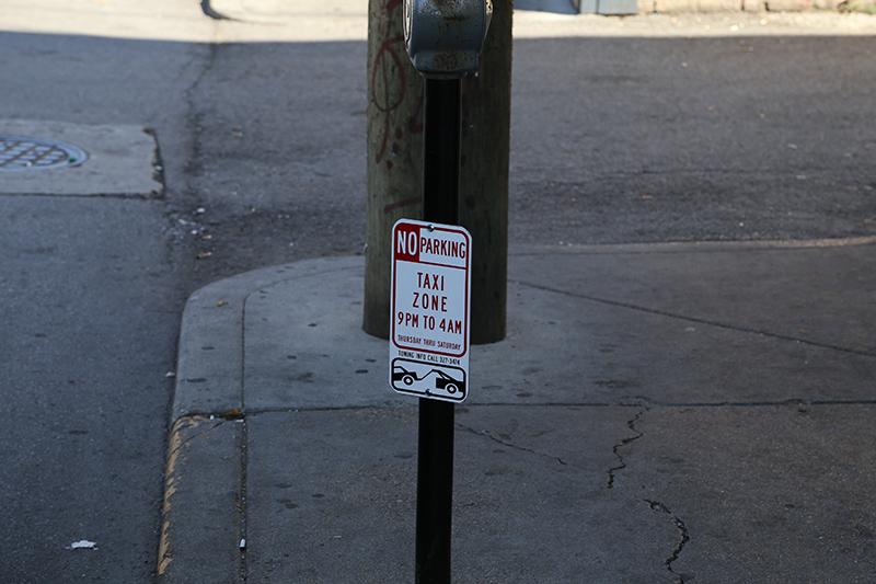 New taxi-only zone on the Avenue