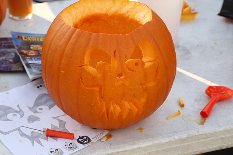 Random Rippling - Brewpub pumpkin carving contest