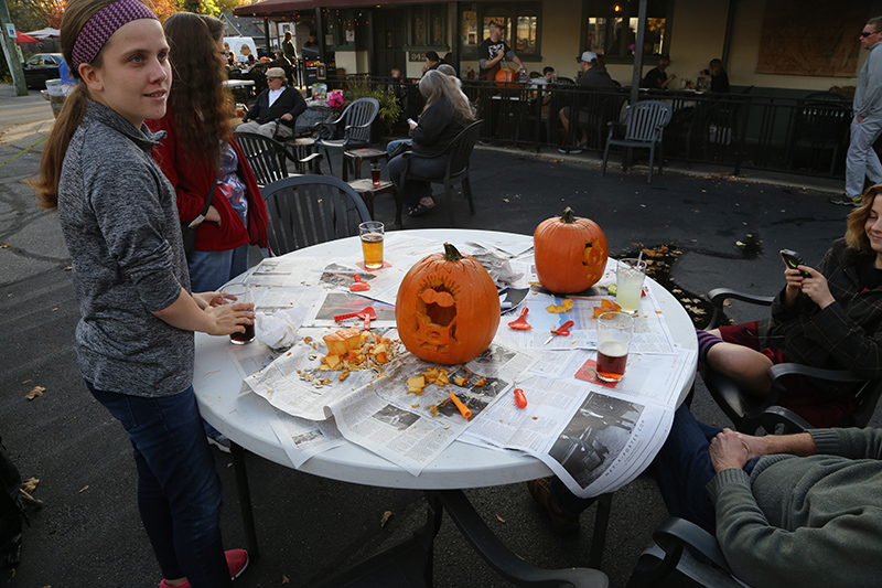 Random Rippling - Brewpub pumpkin carving contest