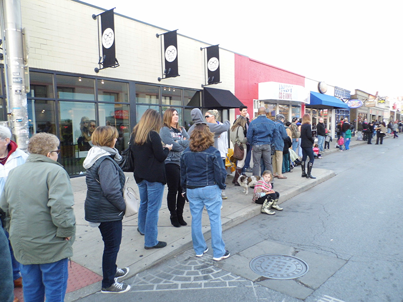 Frog's Random Rippling - Budweiser Clydesdales