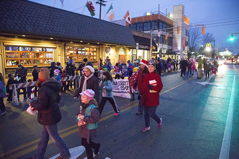 BROAD RIPPLE LIGHTS UP! 2015