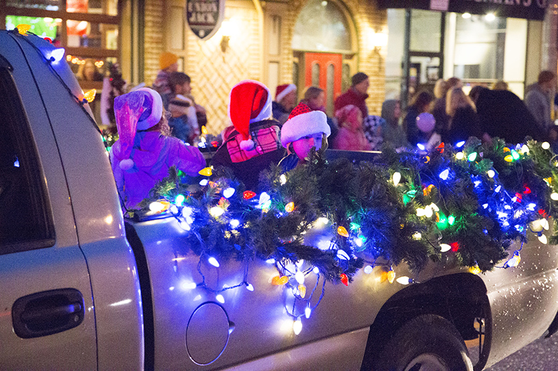 BROAD RIPPLE LIGHTS UP! 2015