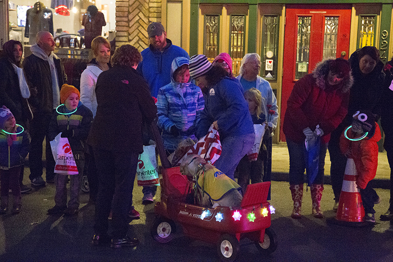 BROAD RIPPLE LIGHTS UP! 2015