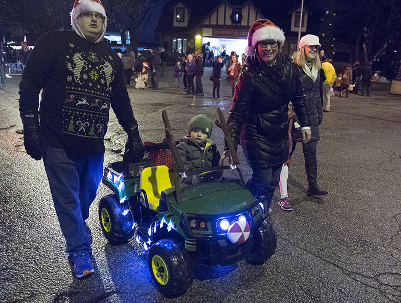 BROAD RIPPLE LIGHTS UP! 2015