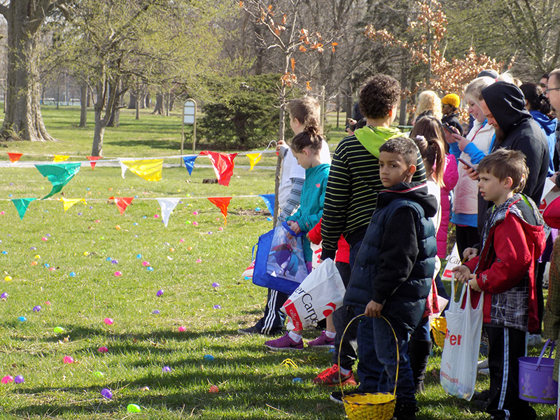 Random Rippling - Annual Carpenter Realty Easter Egg Hunt at Broad Ripple Park