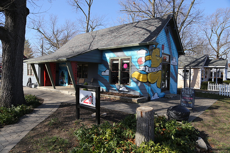 Random Rippling - Athletic Annex mural