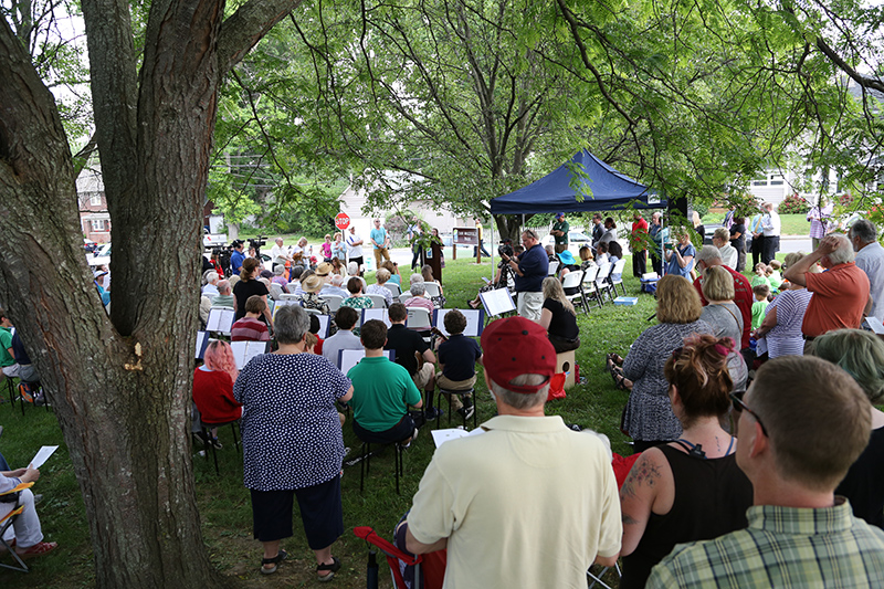 Dan Wakefield Park ribbon cutting