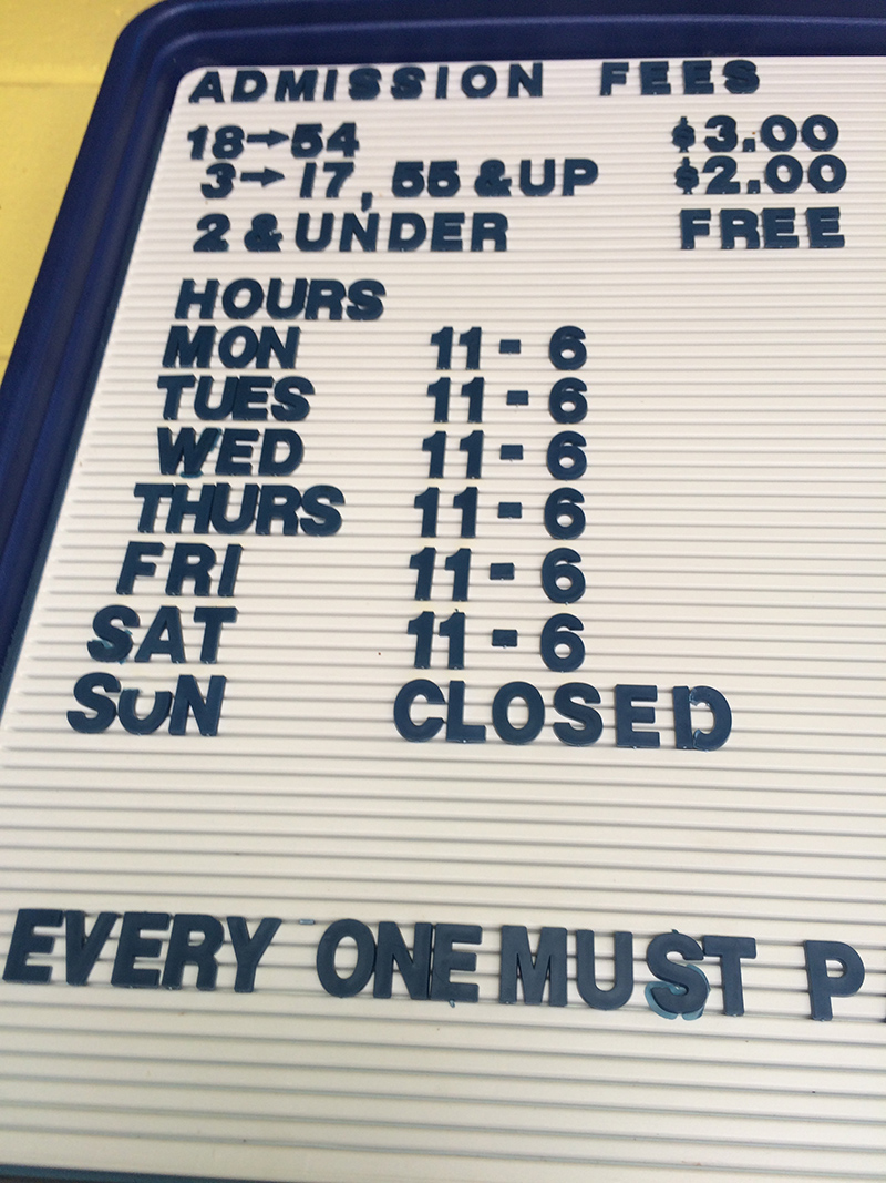 BR Park pool hours