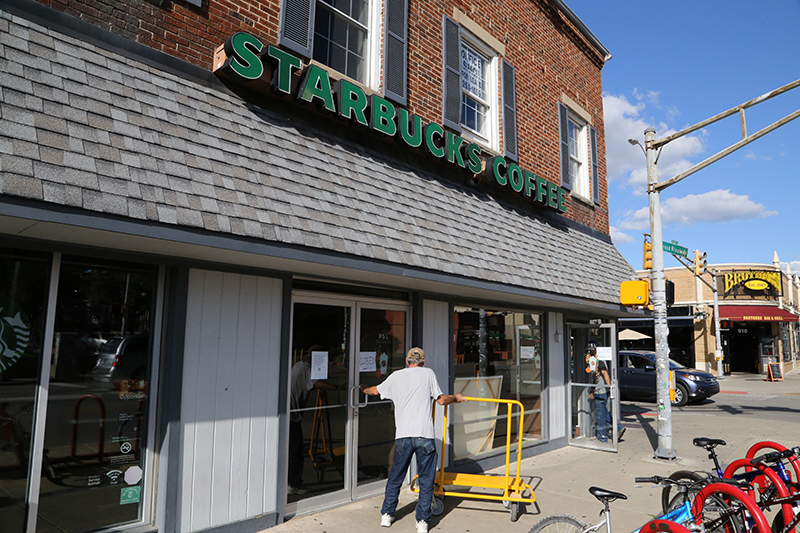 Random Rippling - Starbucks remodeling
