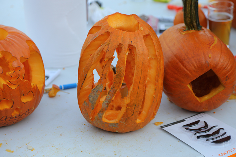 Random Rippling - Brewpub pumpkin carving