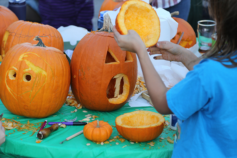 Random Rippling - Brewpub pumpkin carving