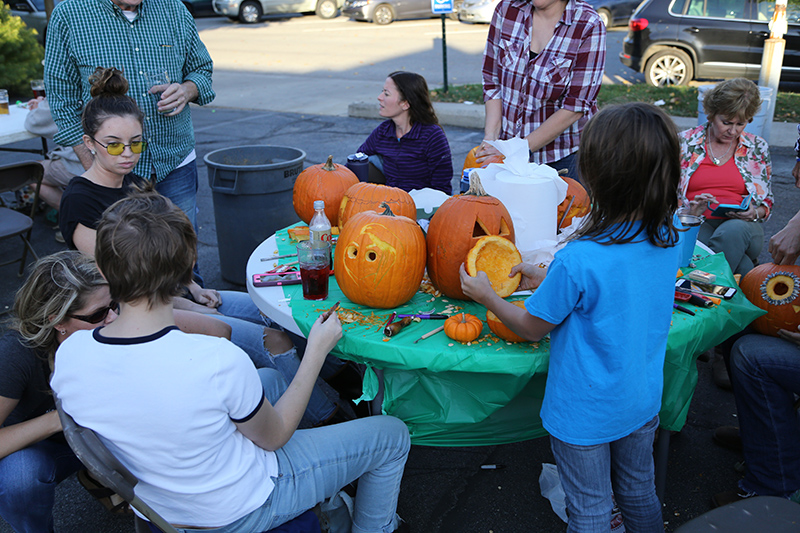 Random Rippling - Brewpub pumpkin carving