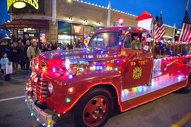 Broad Ripple Lights Up parade 2016 