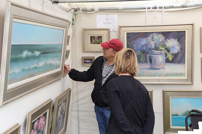 Douglas David (71st & Keystone studio) shows his art