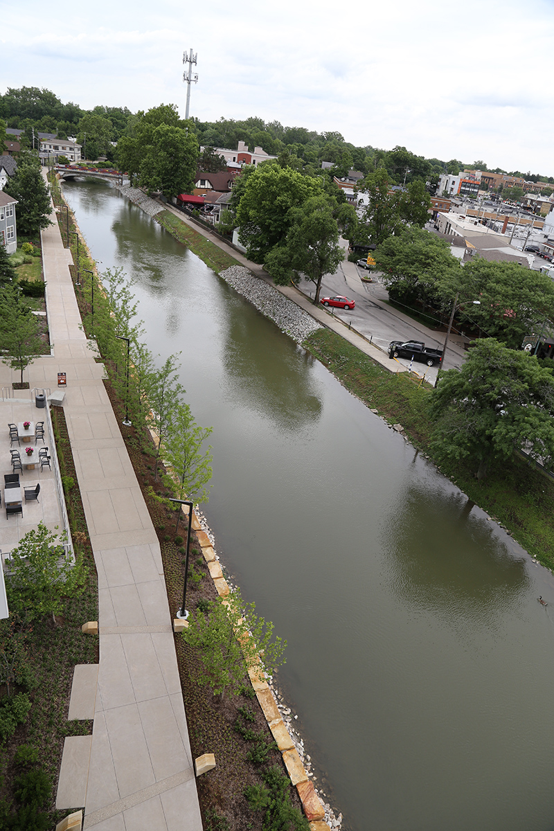 The view looking to the south east toward Rainbow Bridge from a fifth-floor apartment.