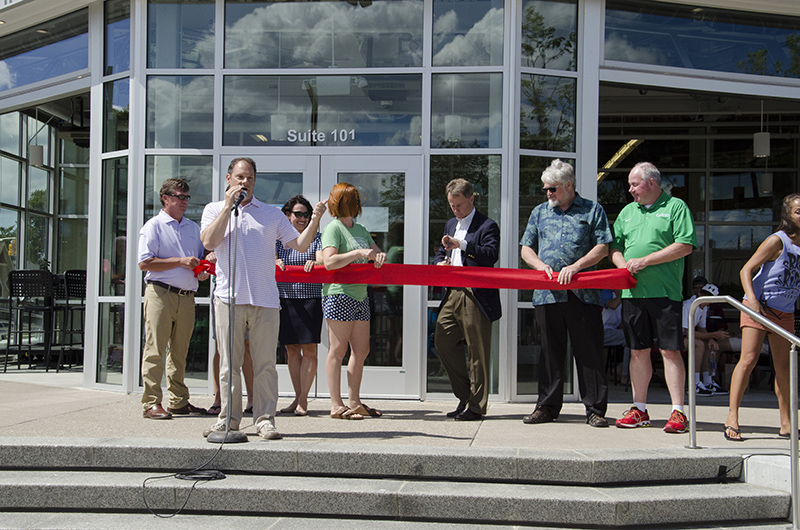 Mayor Hogsett cuts ribbon for esplanade