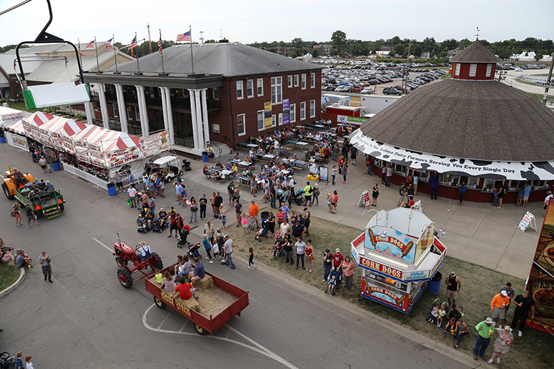The Dairy Bar and the tractor parade from the Subaru Skyride.