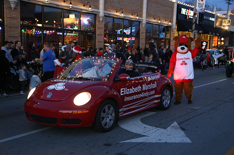 Elizabeth Marshall State Farm bear