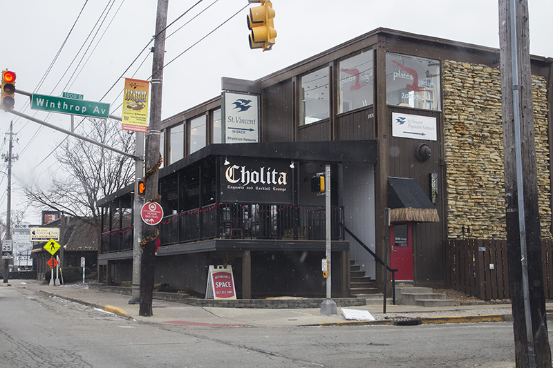 Cholita Taqueria